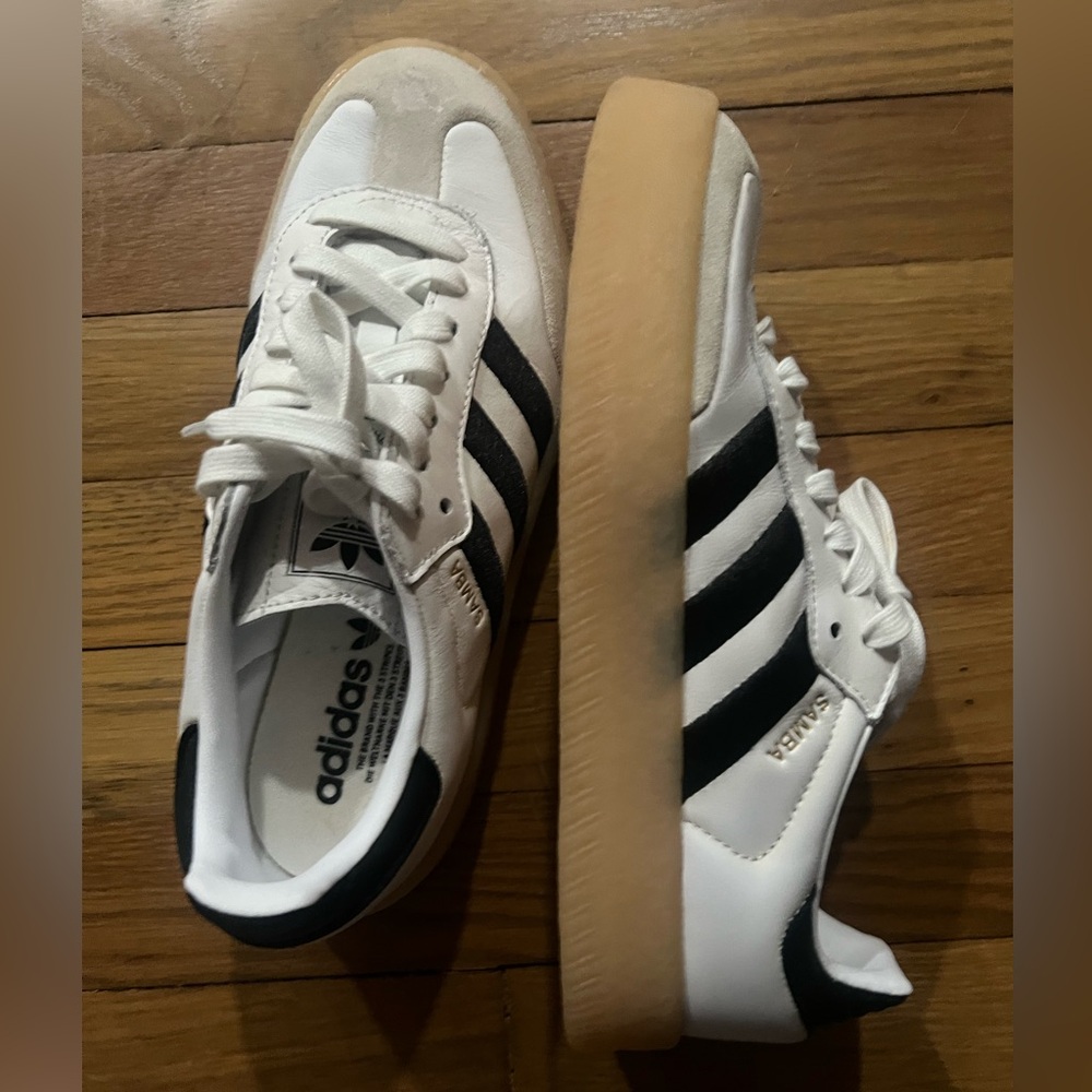 Adidas sambas
